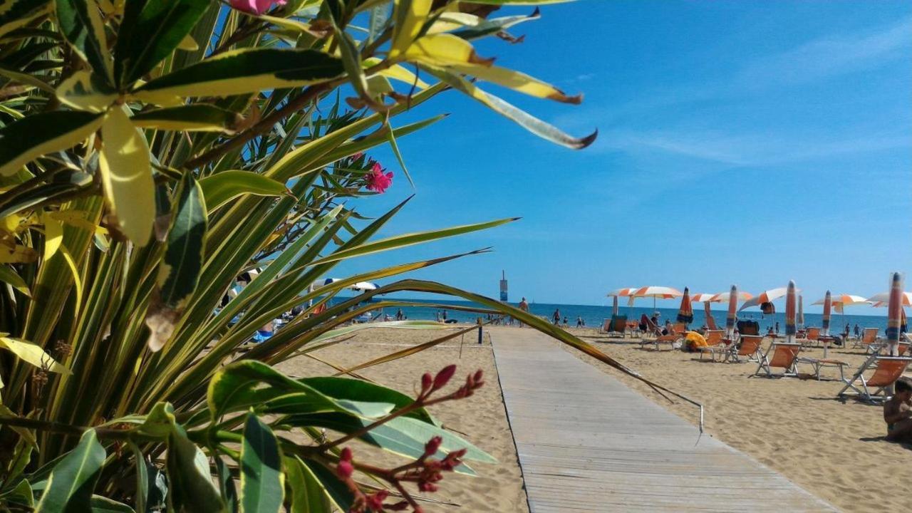 Appartamenti Anna Bibione Exterior photo
